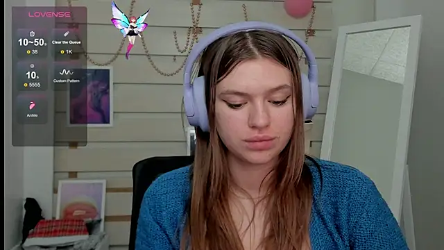 Josephine Kiss online show from 03-15-25, 09:41