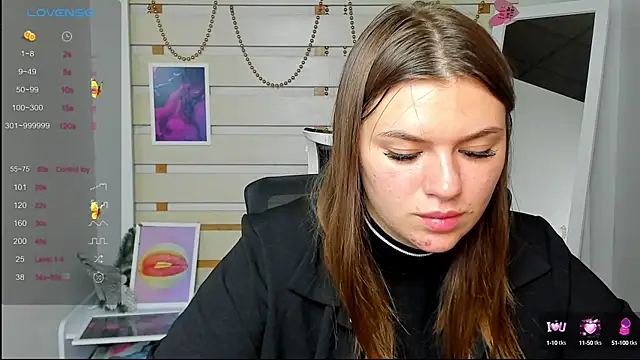 Josephine Kiss online show from 09-10-25, 07:47