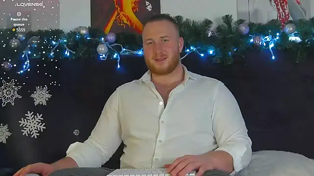 Snapshot of RoddyStill chatting on 12-24-24, 05:23 RoddyStill online show from 12-24-24, 05:23