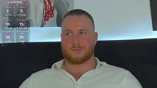 Snapshot of RoddyStill chatting on 01-06-25, 11:40 RoddyStill online show from 01-06-25, 11:40