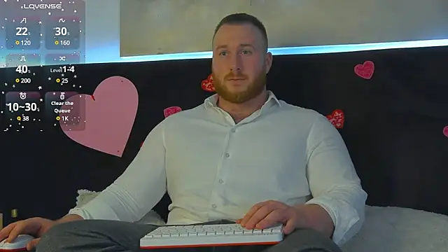 Snapshot of RoddyStill chatting on 02-12-25, 02:21 RoddyStill online show from 02-12-25, 02:21