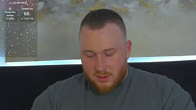 Snapshot of RoddyStill chatting on 02-21-25, 11:44 RoddyStill online show from 02-21-25, 11:44