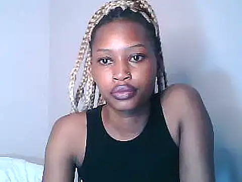 Snapshot of Sweet_Vinkah chatting on 01-16-25, 08:14 Sweet Vinkah online show from 01-16-25, 08:14