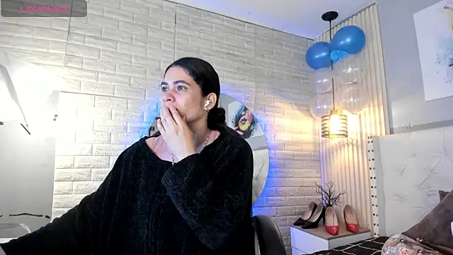 sussy  stone online show from 06-17-26, 11:56