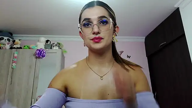 caroline jonson online show from 02-28-25, 06:52