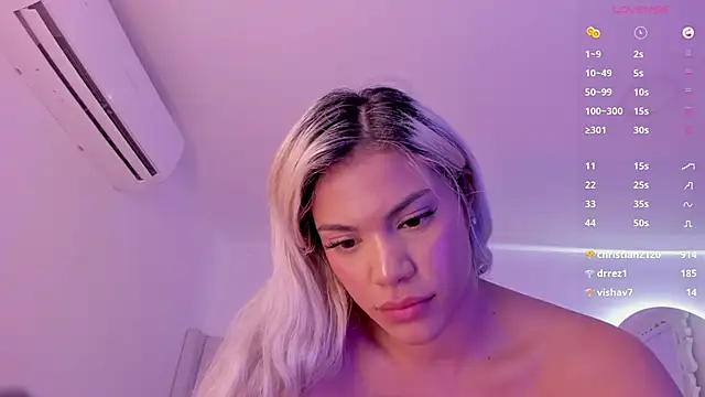 Shelynna azzul online show from 03-04-25, 11:22