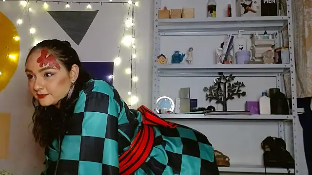 Snapshot of Kaory_32 chatting on 10-29-25, 05:53 Kaory 32 online show from 10-29-25, 05:53