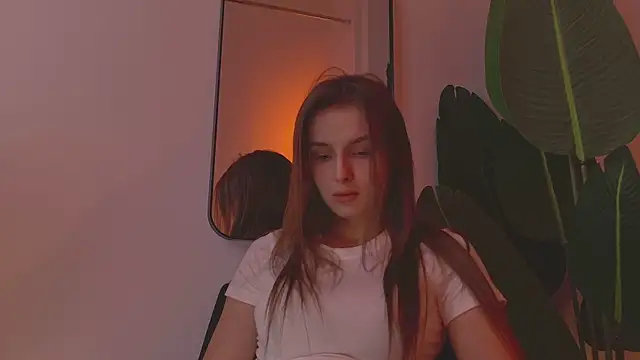 Whitney Svonn online show from 03-22-25, 07:20