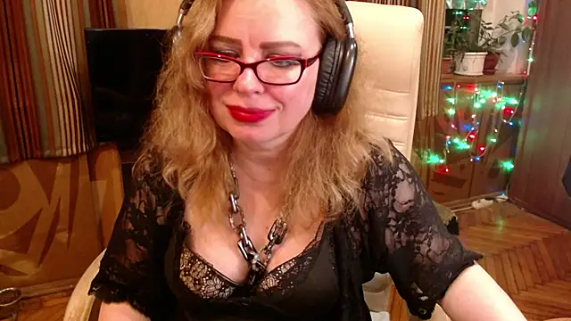 Snapshot of Miss_Tress chatting on 07-20-26, 08:44 Miss Tress online show from 07-20-26, 08:44