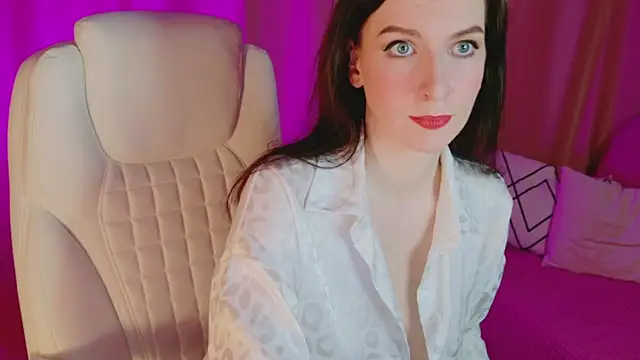 AndreaAshton online show from 12-10-24, 04:49