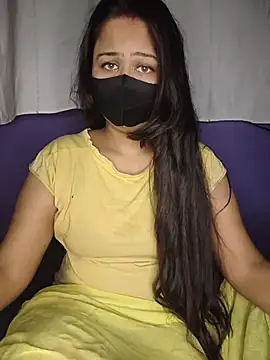 Snapshot of priya__angel chatting on 10-05-25, 05:33 priya  angel online show from 10-05-25, 05:33
