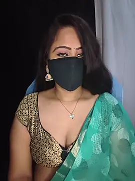 Snapshot of priya__angel chatting on 06-10-26, 05:23 priya angel online show from 06-10-26, 05:23