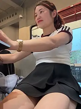 Emily 9xx online show from 03-22-25, 11:00