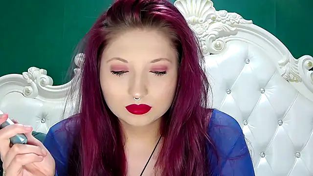 Snapshot of ArielBurn chatting on 12-04-25, 10:29 ArielBurn online show from 12-04-25, 10:29