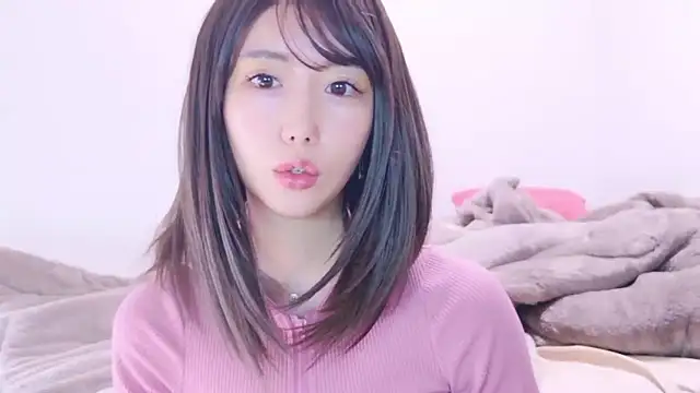 Snapshot of xx_natsumegu_xx chatting on 11-08-25, 12:00 xx natsumegu xx online show from 11-08-25, 12:00