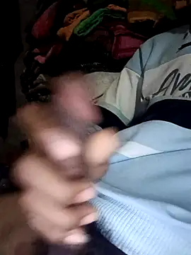 Snapshot of Yasha_14C_Creator chatting on 09-13-25, 07:41 Yasha 14C Creator online show from 09-13-25, 07:41