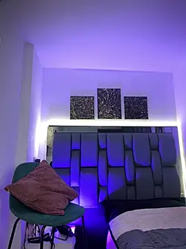 Snapshot of Valermodel chatting on 03-17-25, 08:51 Valermodel online show from 03-17-25, 08:51