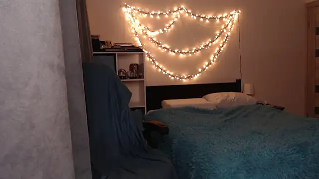 amber quell here online show from 03-02-25, 05:14