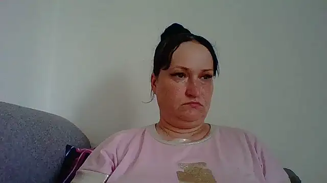  squirty cum lady  online show from 07-16-26, 10:21