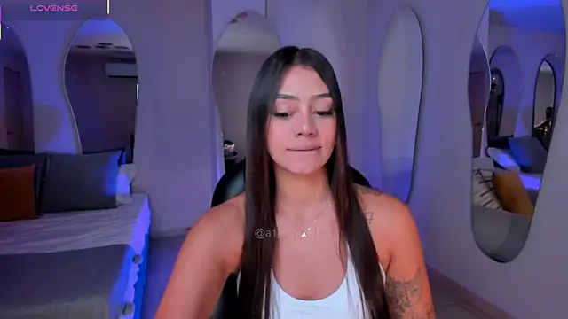 AllyJensen online show from 11-27-25, 10:39