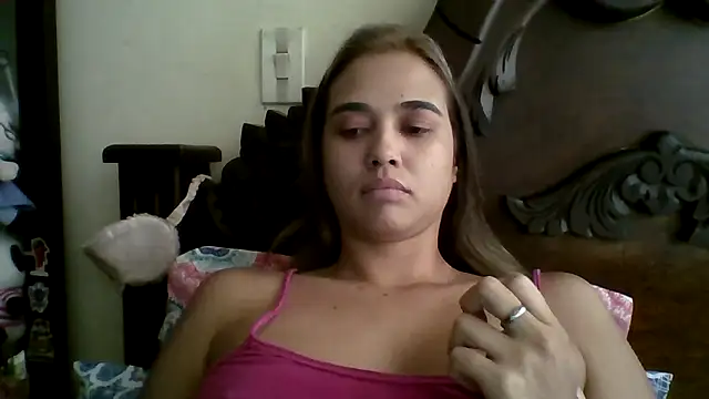 trianabell online show from 09-19-25, 05:46