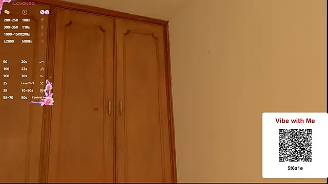 Snapshot of FabianPriince chatting on 01-30-25, 10:19 FabianPriince online show from 01-30-25, 10:19