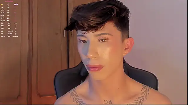 Snapshot of FabianPriince chatting on 02-18-25, 12:04 FabianPriince online show from 02-18-25, 12:04