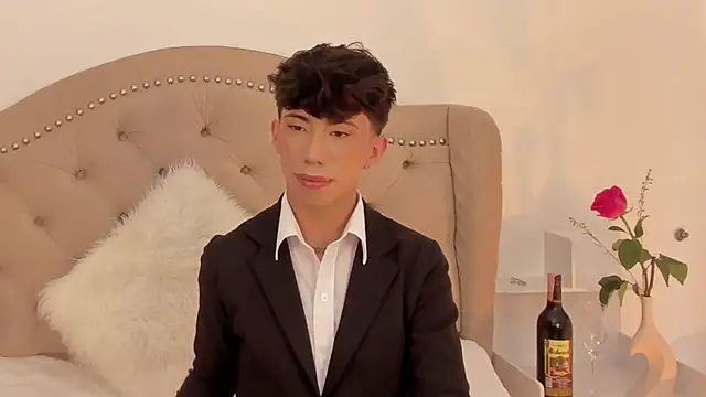 Snapshot of FabianPriince chatting on 03-21-25, 09:45 FabianPriince online show from 03-21-25, 09:45