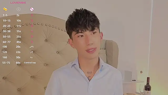 Snapshot of FabianPriince chatting on 09-15-25, 08:09 FabianPriince online show from 09-15-25, 08:09