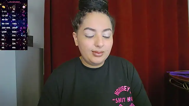 BustyAllyy online show from 10-25-25, 03:29