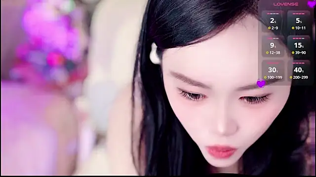 Snapshot of lilies-sweet chatting on 01-18-26, 06:39 lilies-sweet online show from 01-18-26, 06:39