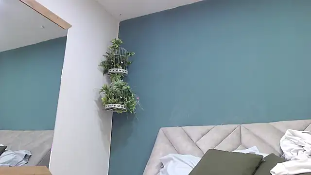 SharisWillian online show from 09-26-25, 03:43