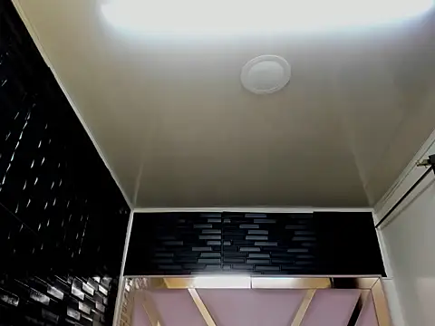 DaianaLutz online show from 11-06-25, 01:45