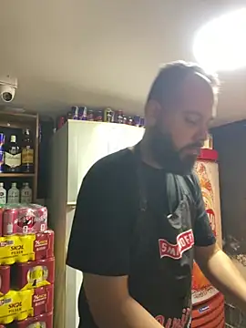 Snapshot of baruel-10 chatting on 03-12-26, 04:24 baruel-10 online show from 03-12-26, 04:24