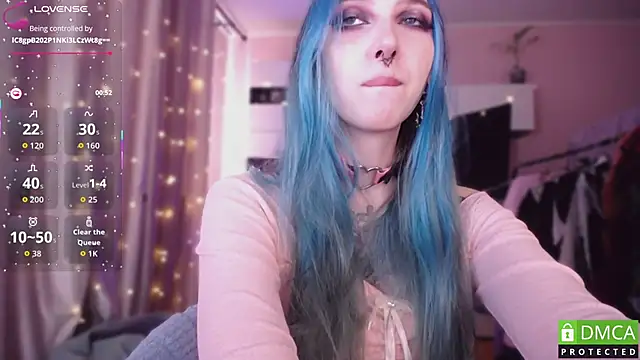 JustMeowGirl online show from 02-14-26, 05:37