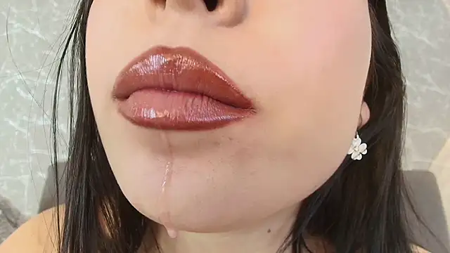 mia roux13 online show from 01-06-25, 10:26