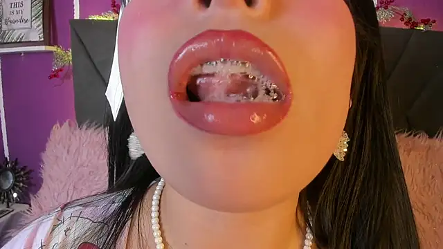 mia roux13 online show from 01-18-25, 10:17