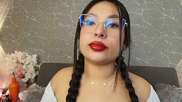 mia roux13 online show from 01-30-25, 07:48