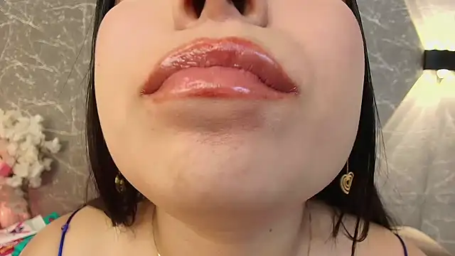 mia roux13 online show from 01-31-25, 01:54