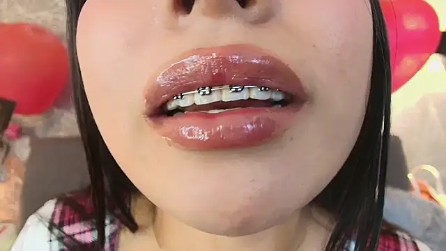 mia roux13 online show from 02-17-25, 10:36