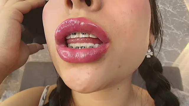 mia roux13 online show from 03-01-25, 01:11