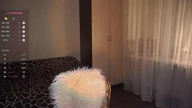 naiviv online show from 09-21-25, 08:21