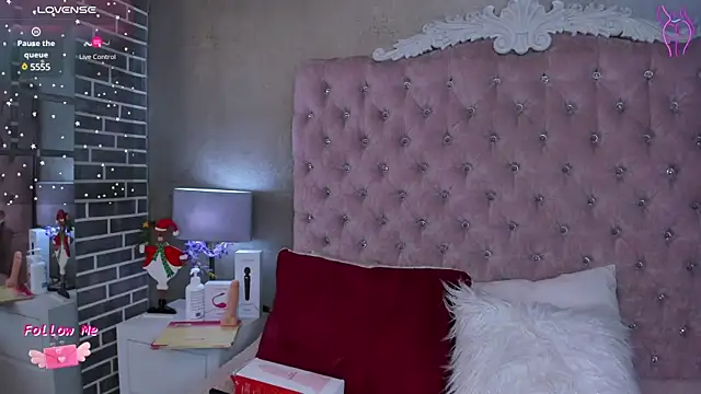 AdelaineBest online show from 01-09-25, 03:36