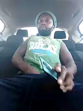 Snapshot of Stallion100 chatting on 01-10-25, 04:20 Stallion100 online show from 01-10-25, 04:20