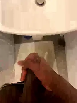 Snapshot of damien954 chatting on 01-11-26, 10:53 damien954 online show from 01-11-26, 10:53