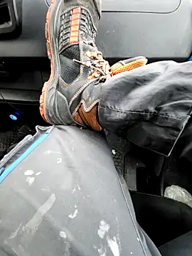 0815lukas2024 online show from 12-04-24, 08:45