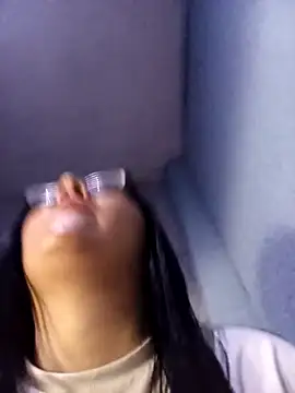 Snapshot of ladygmusic chatting on 09-28-25, 07:25 ladygmusic online show from 09-28-25, 07:25