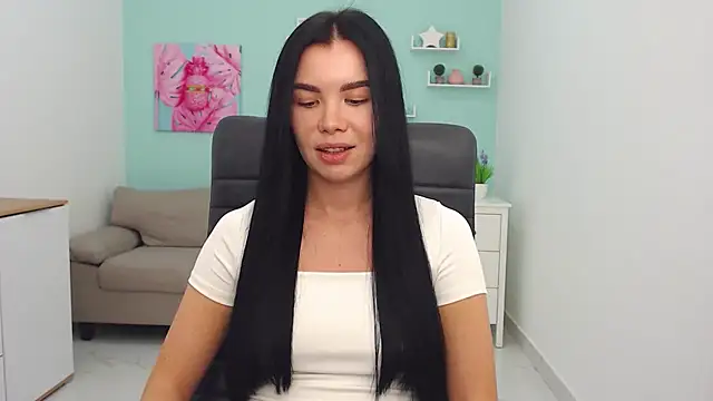 MadisonGomes online show from 12-18-24, 09:36