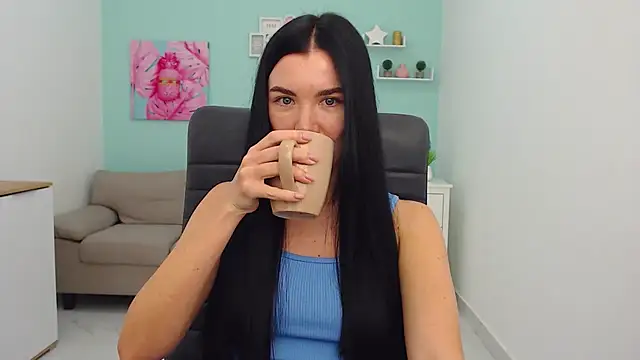 MadisonGomes online show from 01-16-25, 08:22