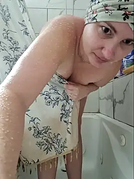 MilfyMrsRobinson online show from 03-17-26, 01:58